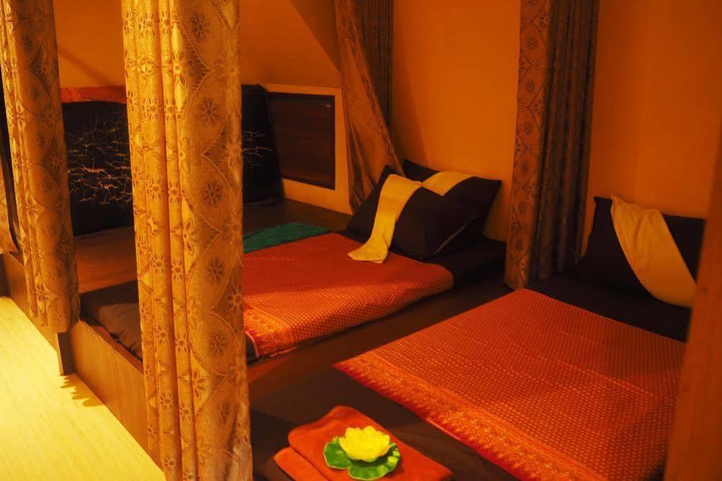Hip Hostel - Sha Plus Patong Eksteriør billede