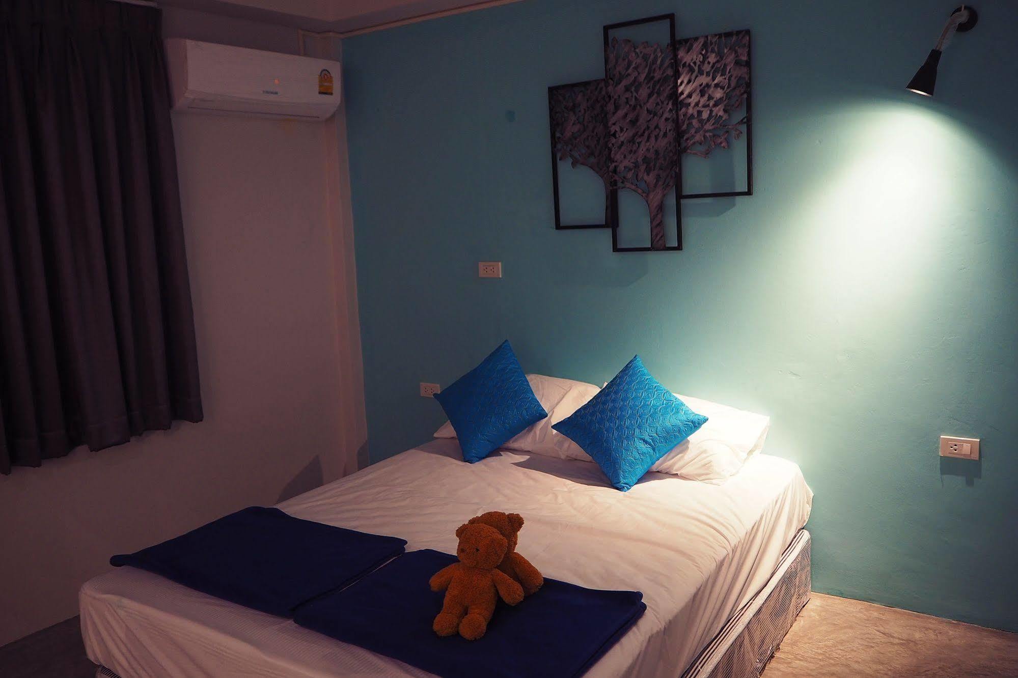 Hip Hostel - Sha Plus Patong Eksteriør billede
