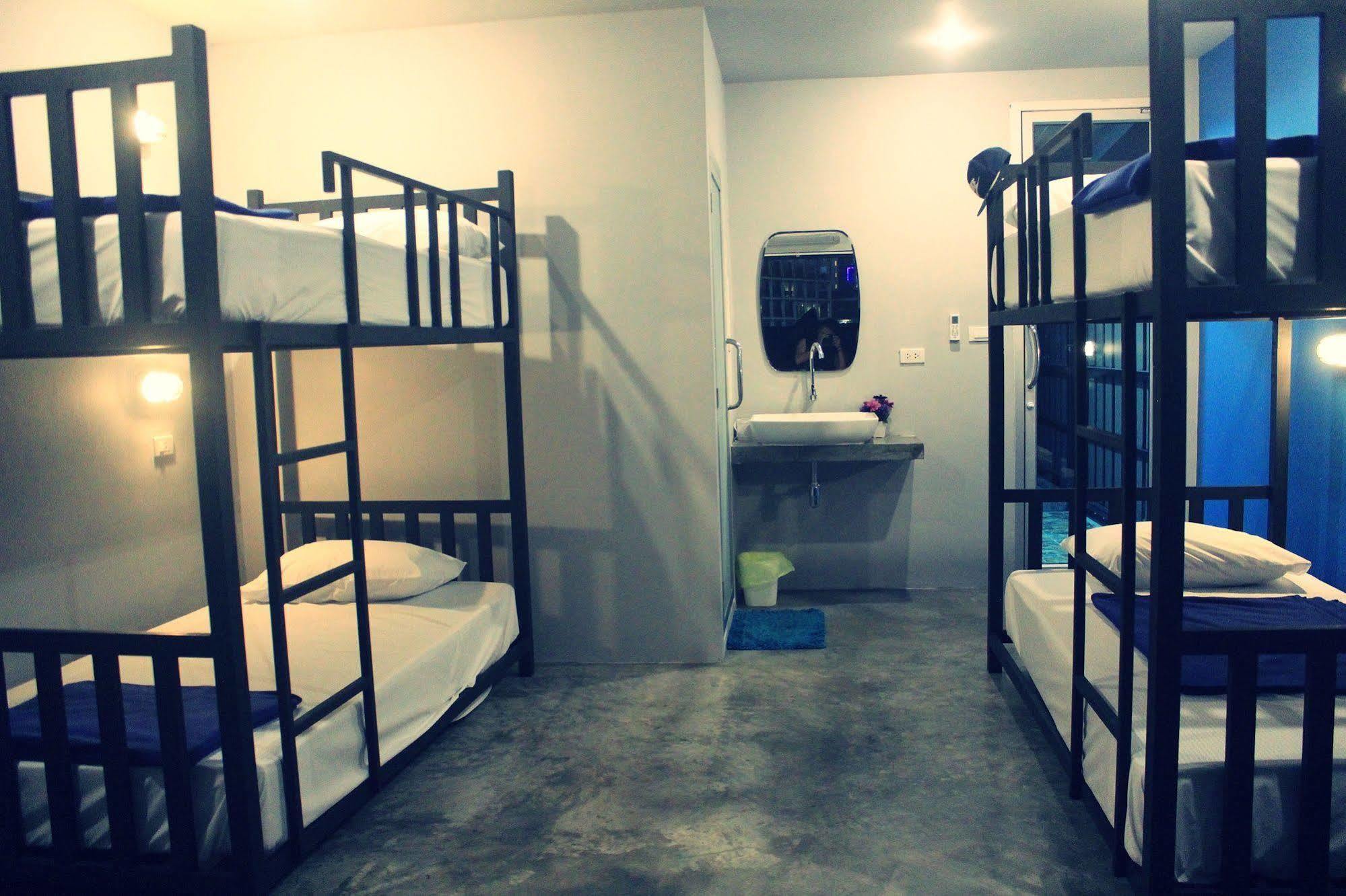 Hip Hostel - Sha Plus Patong Eksteriør billede