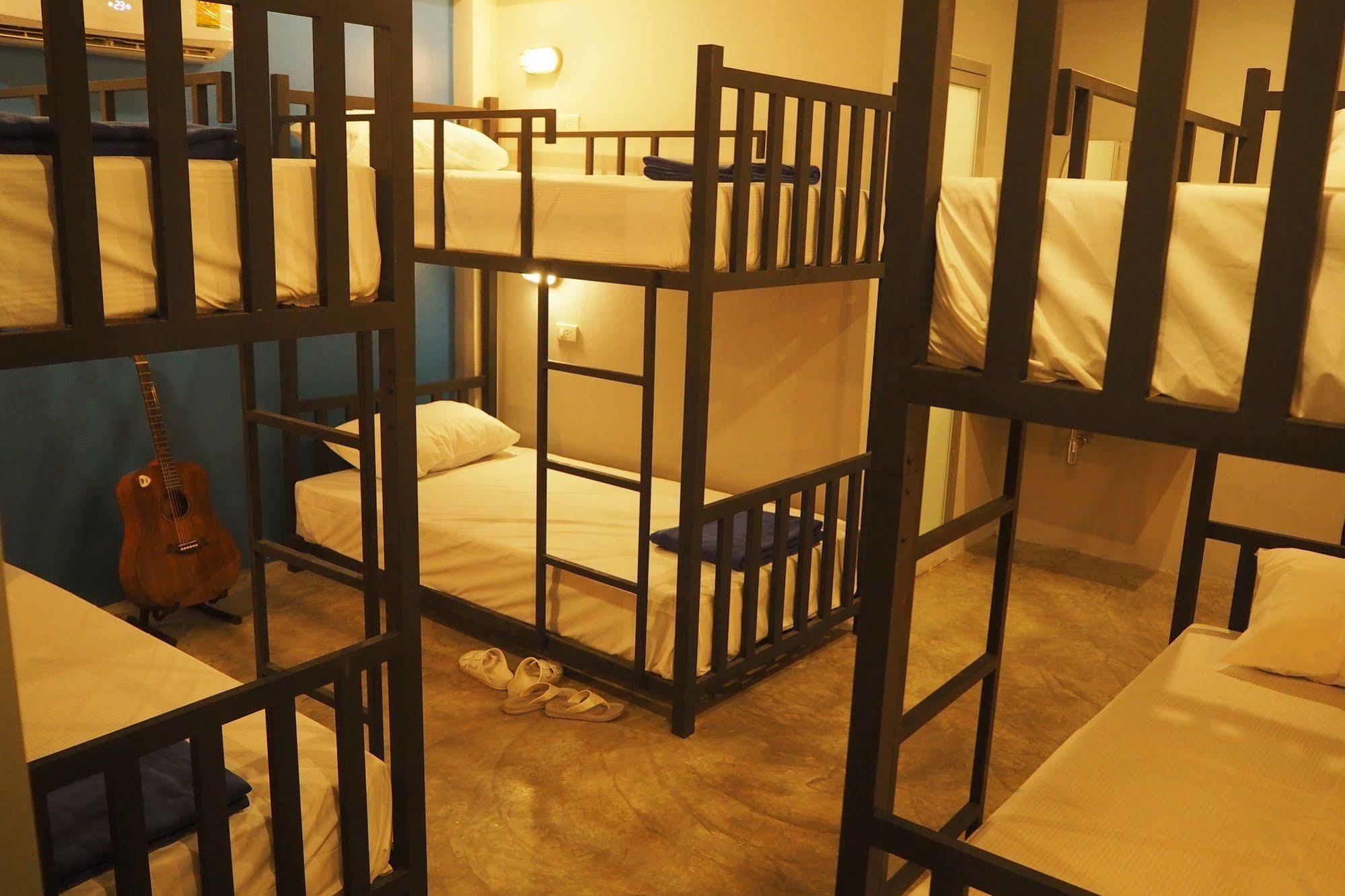 Hip Hostel - Sha Plus Patong Eksteriør billede